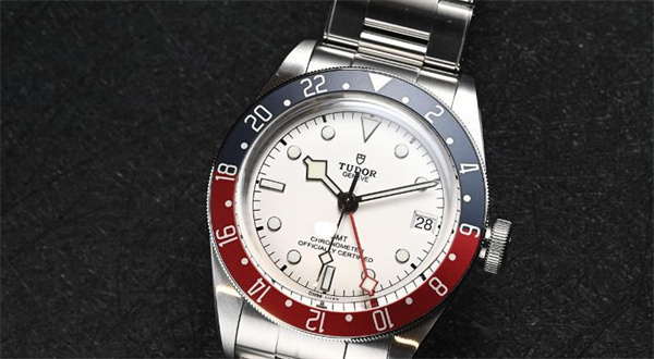 帝舵腕表外观有划痕解决技巧推荐(图) 帝舵腕表外观有划痕解决技巧推荐(图)